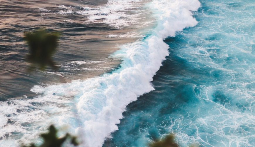 Surf trips and surf camps on a discount