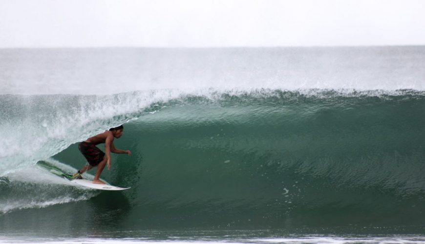 Surf trips and surf camps on a discount