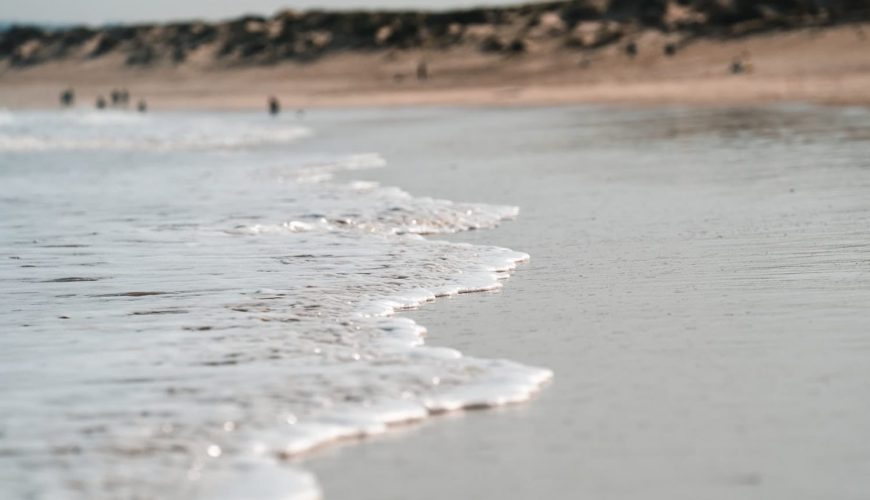 Surf trips and surf camps on a discount