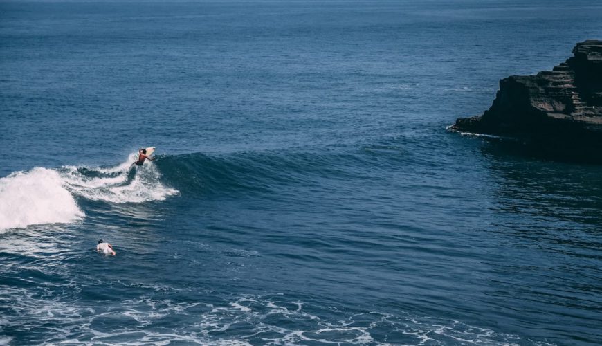 Surf trips and surf camps on a discount