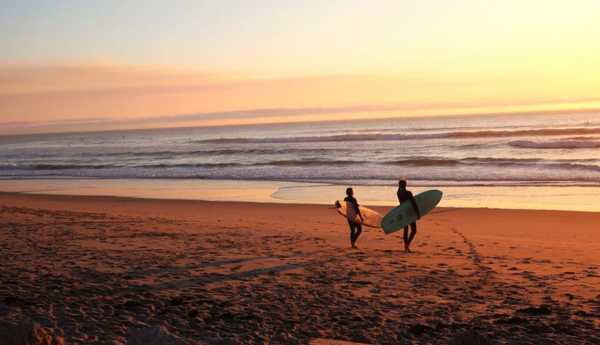 Surf trips and surf camps on a discount